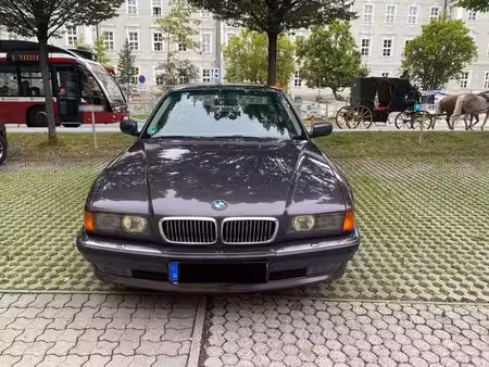 BMW Série 7 740i 4.0 286