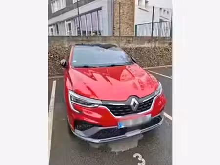 Renault Arkana E-Tech 1.6 145 RS Line