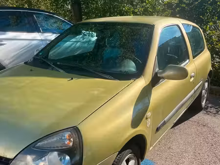 Renault Clio 1.2 75