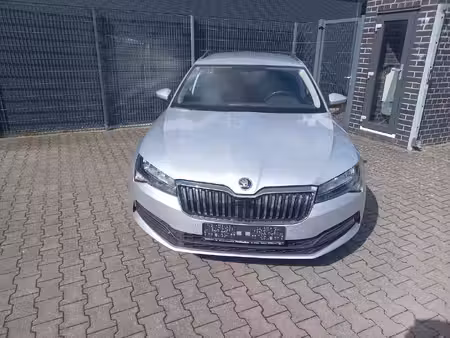 Škoda Superb 1.5 TSI 150 Ambition