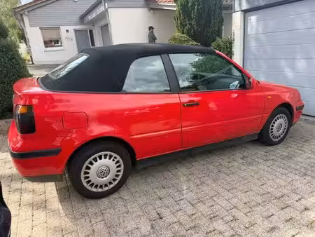 Volkswagen Golf 1.8 90