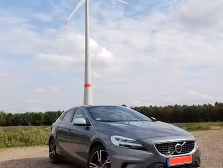 Volvo V40 D3 2.0 150 R Design