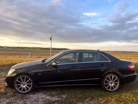 Mercedes-Benz Classe E E 200