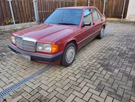 Mercedes-Benz 190 