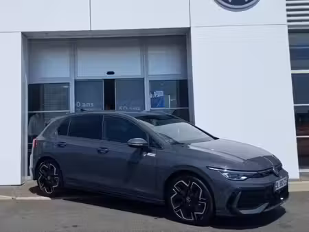 Volkswagen Golf 1.5 TSI 150 R-Line