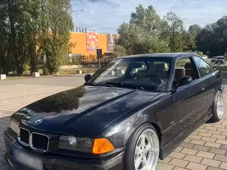 BMW Série 3 328i 2.8 193