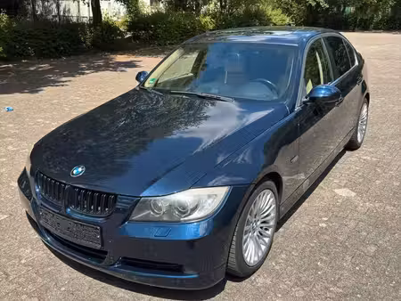 BMW Série 3 325i 2.5 218