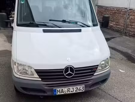 Mercedes-Benz Sprinter 211 122
