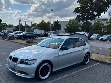 BMW Série 3 318i 2.0 129