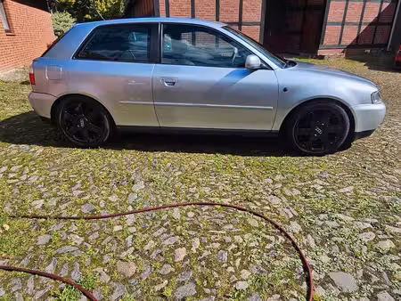 Audi A3 1.6 101