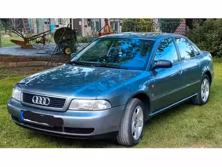 Audi A4 1.6 101