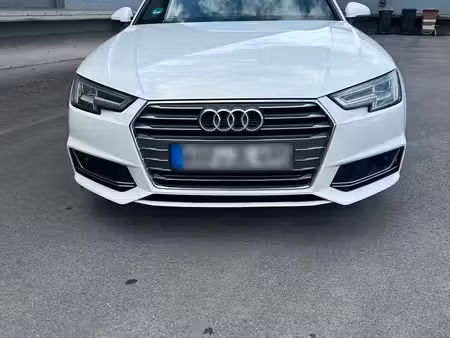 Audi A4 2.0 TDI 190 S line