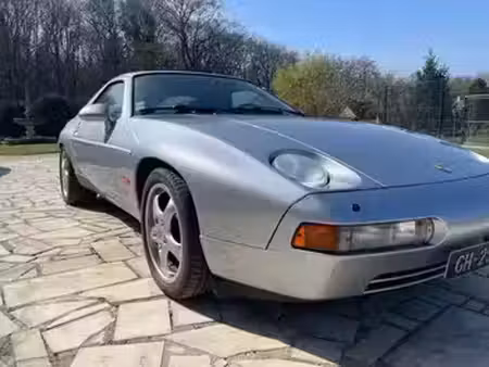 Porsche 928 GTS V8 5.4 350