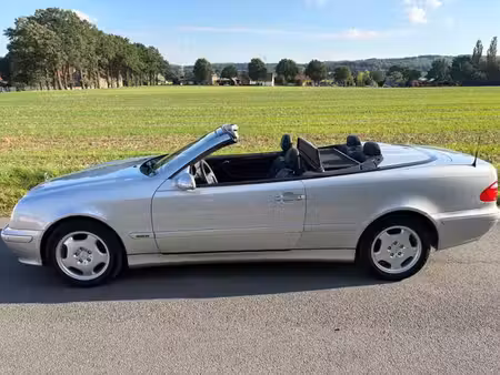 Mercedes-Benz CLK 320 Elegance