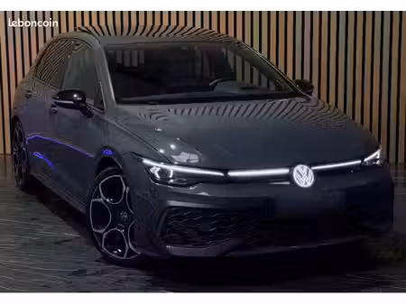 Volkswagen Golf GTI 2.0