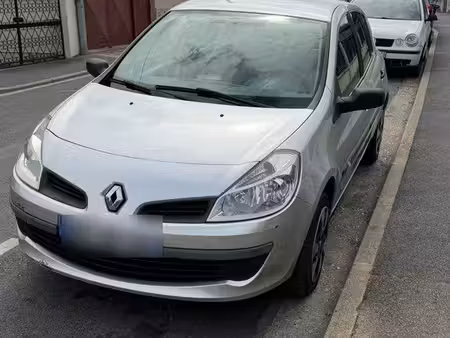 Renault Clio 1.2 75