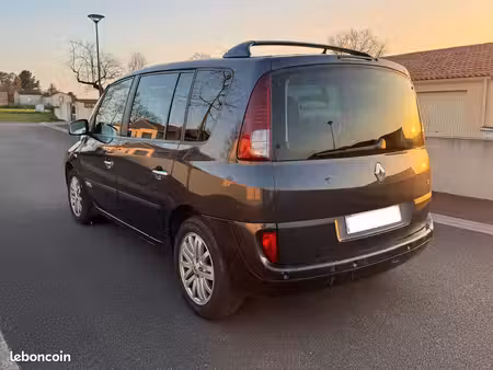 Renault Espace 2.0 dCi 150