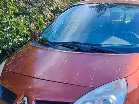 Renault Scénic 1.9 dCi 130