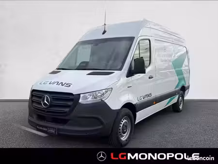 Mercedes-Benz Sprinter 136