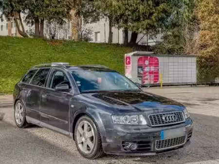 Audi A4 1.9 TDI 130