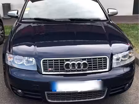 Audi A4 S4 V8 4.2 quattro