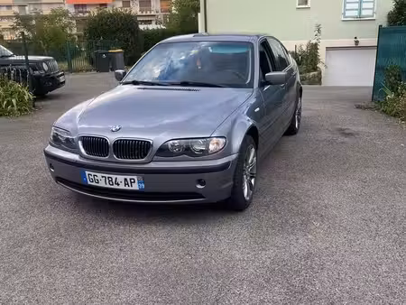 BMW Série 3 330d 3.0 204