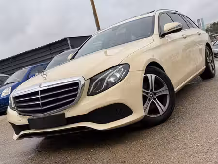 Mercedes-Benz Classe E E 220 4Matic