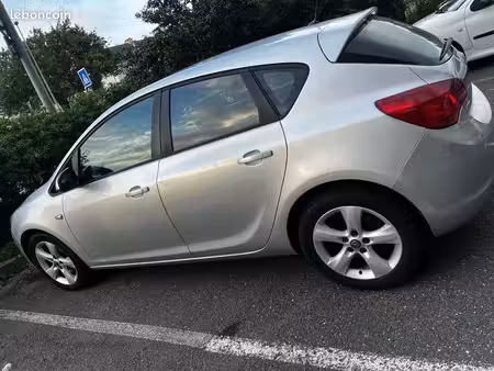 Opel Astra 1.3 90