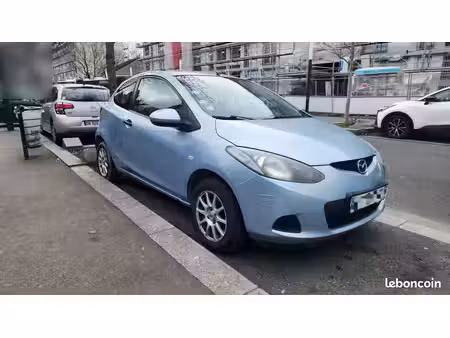 Mazda Mazda2 75