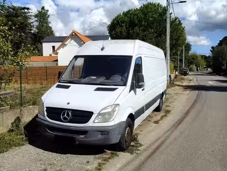 Mercedes-Benz Sprinter 2.7 156