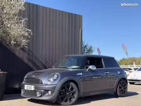 Mini Mini Cooper SD 2.0 143 Red Hot Chili