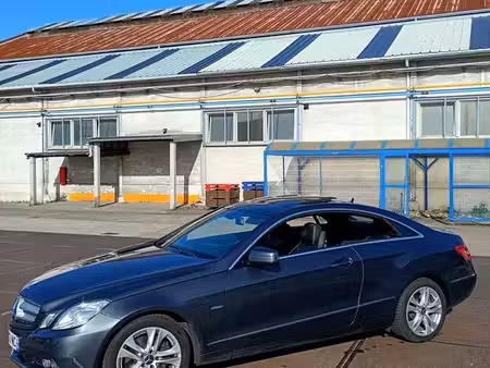 Mercedes-Benz Classe E E 250