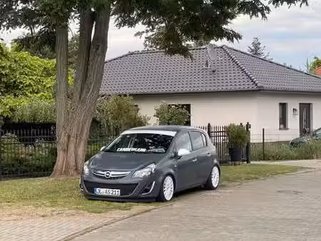 Opel Corsa 1.4 101 Graphite