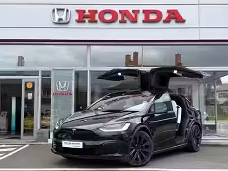Tesla Model X 4x4