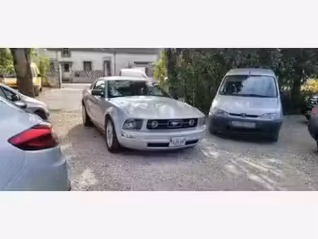 Ford Mustang V6 4.0