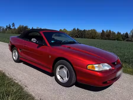 Ford Mustang V6 3.8