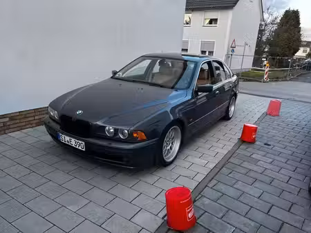 BMW Série 5 530i 3.0 170
