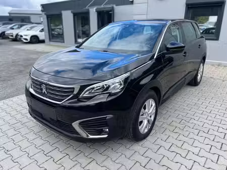 Peugeot 5008 1.5 HDi 130 Active