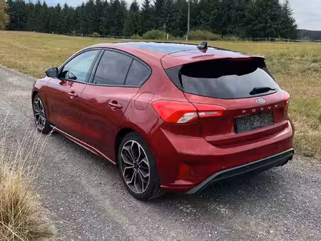 Ford Focus 1.5 EcoBoost 150 ST Line