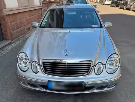 Mercedes-Benz Classe E E 200