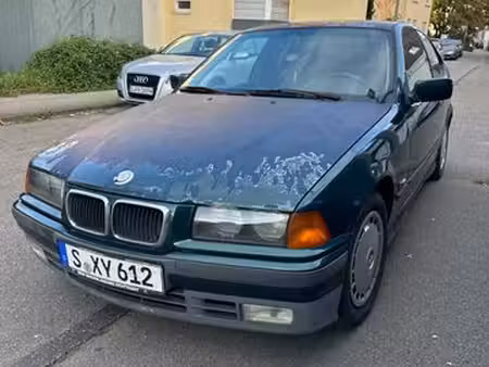 BMW Série 3 361i 1.6 102