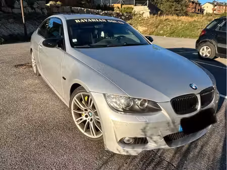 BMW Série 3 330i 3.0 272