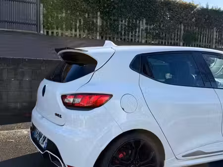 Renault Clio RS 1.6 T 200