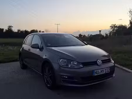 Volkswagen Golf 1.2 TSI 110