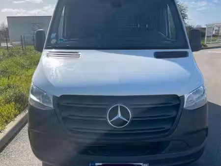 Mercedes-Benz Sprinter 2.1 143