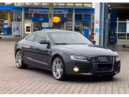 Audi A5 V6 2.7 TDI 190