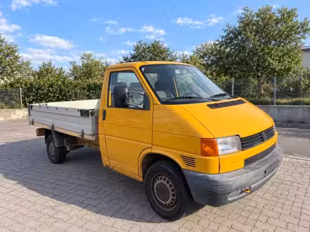 Volkswagen Transporter T4 2.5 TDI 102