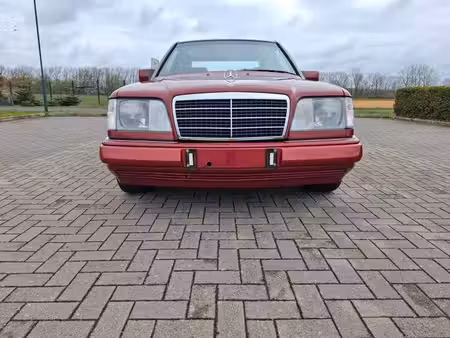 Mercedes-Benz Classe E E 220