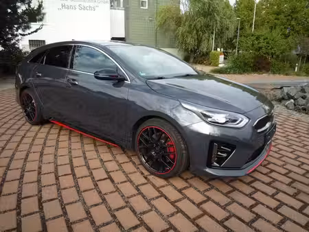 Kia Ceed 1.6 T GDi 204