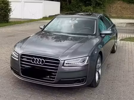 Audi A8 V6 3.0 TDI 262 quattro
